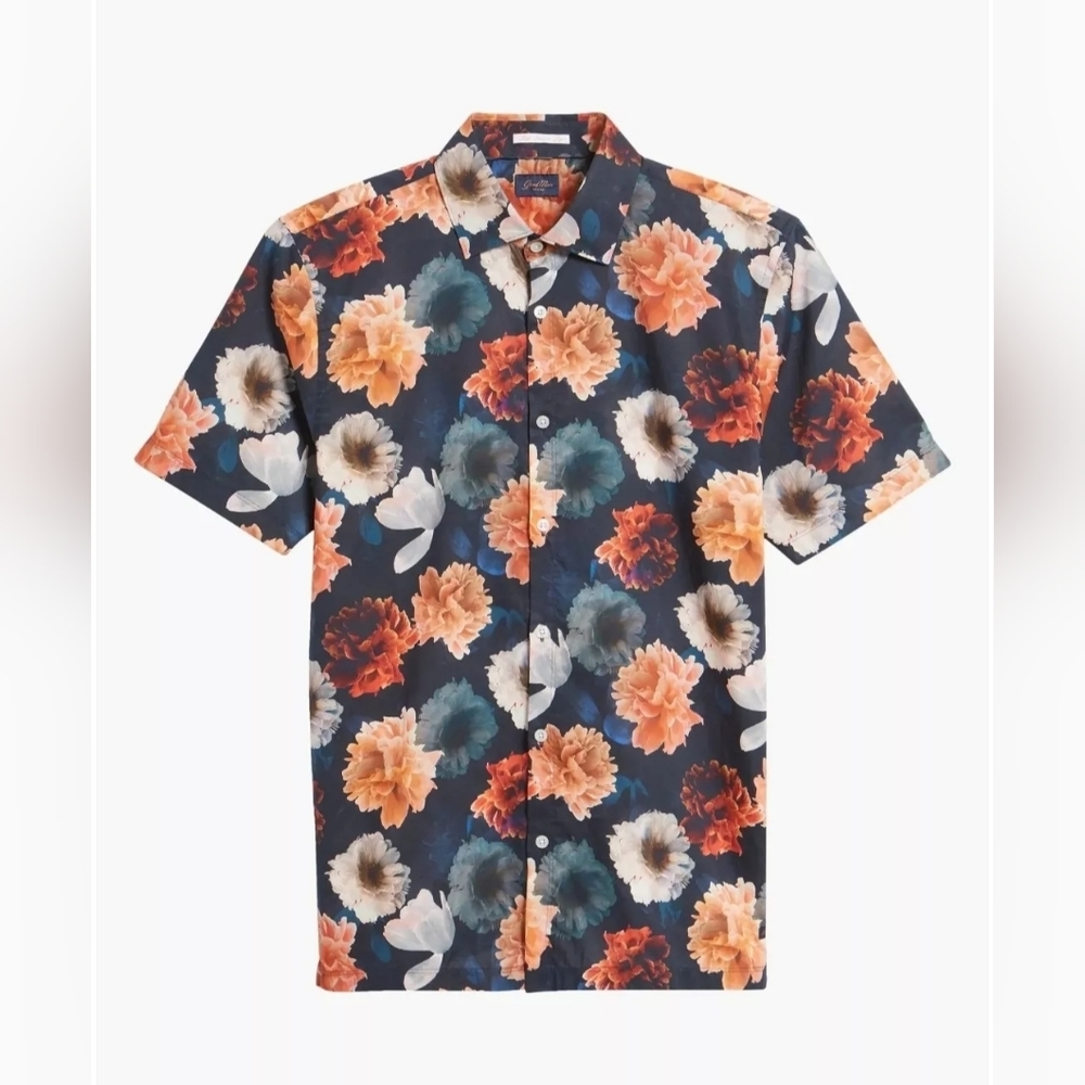 Big On-Point Short Sleeve Organic Cotton Button-Up Shirt. Good Man.